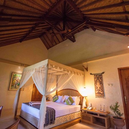 Puri Dajuma Beach Eco-Resort & Spa Пулукан Екстериор снимка