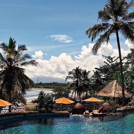 Puri Dajuma Beach Eco-Resort & Spa Пулукан Екстериор снимка