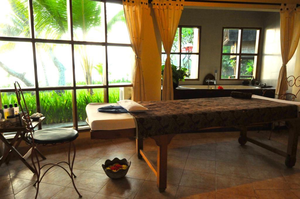 Puri Dajuma Beach Eco-Resort & Spa Пулукан Екстериор снимка
